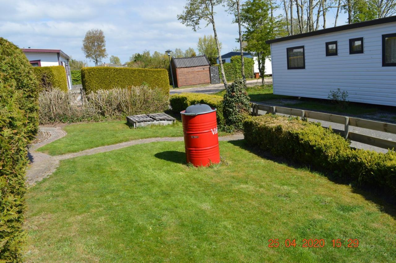 Vakantie Chalet Makkum Exterior foto