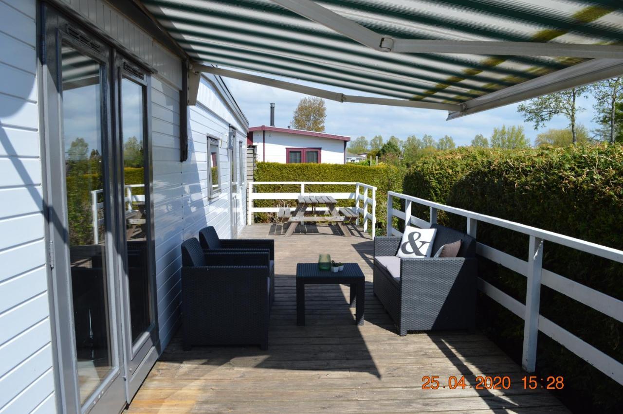 Vakantie Chalet Makkum Exterior foto